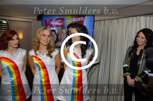 Rotterdam 17 december 2015 
Presentatie nieuwe cd K3. K3 in nieuwe samenstelling zijn  Hanne, Marthe en Klaasje meteen de studio in gedoken. Dit heeft geresulteerd in 10.000 luchtballonnen! Deze dubbel cd bevat Ã©Ã©n cd met gloednieuwe K3-nummers en een best of met de 12 grootste hits uit de K3-geschiedenis! Kristel is de manager