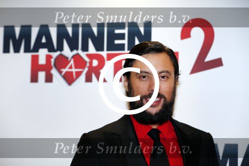 Amsterdam 14 december 2015
Premiere manneharten 2 in het nieuwe de la mar theater met als cast,
Barry Atsma Daan Schuurmans Jeroen Spitzenberger Fabian JansenMingus Dagelet Katja Herbers Hadewych Minis Jelka v Houten Liliana de Vries Maartje v d Wetering Barbara Sloesen Bo Maerten en Annick Boer. Alain de Levita en Kaja Wolffers