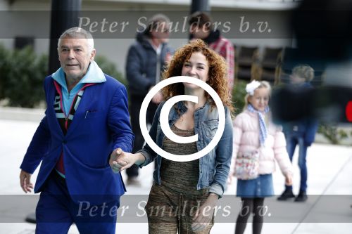 Amsterdam 6 december 2015
Premiere Dummie de Mummie in theater Amsterdam.
Katja Schuurman en Hans Dagelet