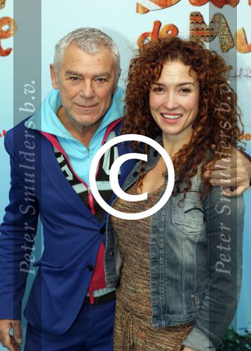 Amsterdam 6 december 2015
Premiere Dummie de Mummie in theater Amsterdam.
Katja Schuurman en Hans Dagelet