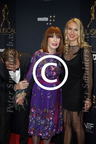 Utrecht 6 januari 2016
Uitreiking musical awards in het beatrixtheater. Liesbeth List met dochter en een vriend