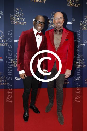 Scheveningen 13 december 2015
Premiere Beauty & the beast in het circustheater.
Maik de Boer met Jerrel Houtsnee