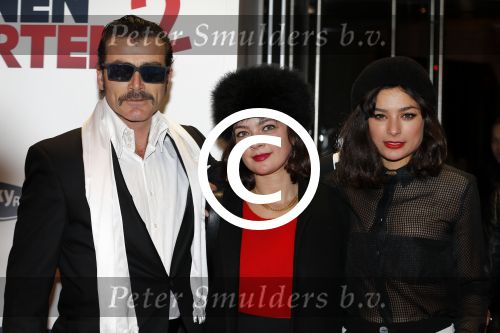 Amsterdam 14 december 2015
Premiere manneharten 2 in het nieuwe de la mar theater met als cast,
Barry Atsma Daan Schuurmans Jeroen Spitzenberger Fabian JansenMingus Dagelet Katja Herbers Hadewych Minis Jelka v Houten Liliana de Vries Maartje v d Wetering Barbara Sloesen Bo Maerten en Annick Boer.