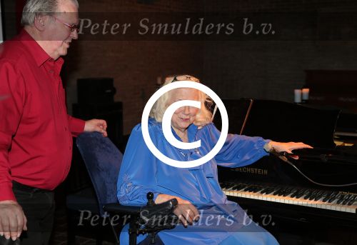 Tilburg, 27 December 2015
Laatste concert van Marie-Cecile Moerdijk