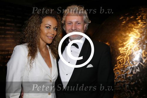 Amsterdam 10 december 2015
Openingsavond VIP van de luxury fair in de RAI.
Mark Teurlings met zijn vrouw Yvette