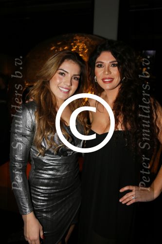 Amsterdam 10 december 2015
Openingsavond VIP van de luxury fair in de RAI.
Melisa v d Meyde met zus
