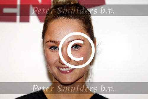 Amsterdam 14 december 2015
Premiere manneharten 2 in het nieuwe de la mar theater met als cast,
Barry Atsma Daan Schuurmans Jeroen Spitzenberger Fabian JansenMingus Dagelet Katja Herbers Hadewych Minis Jelka v Houten Liliana de Vries Maartje v d Wetering Barbara Sloesen Bo Maerten en Annick Boer. Melody Klaver met een vriendin