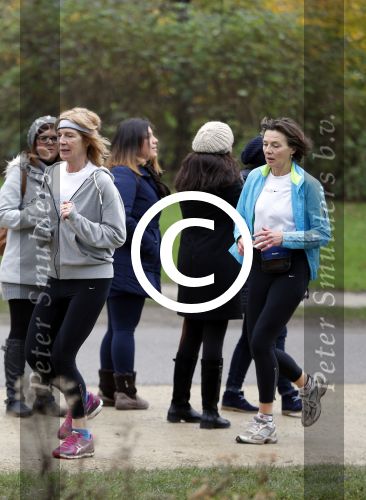 Amsterdam 7 december 2015
Mieke v d Weij hard aan het lopen in het vondelpark.