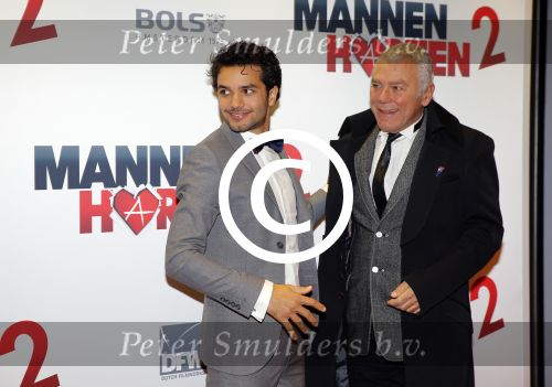 Amsterdam 14 december 2015
Premiere manneharten 2 in het nieuwe de la mar theater met als cast,
Barry Atsma Daan Schuurmans Jeroen Spitzenberger Fabian JansenMingus Dagelet Katja Herbers Hadewych Minis Jelka v Houten Liliana de Vries Maartje v d Wetering Barbara Sloesen Bo Maerten en Annick Boer.