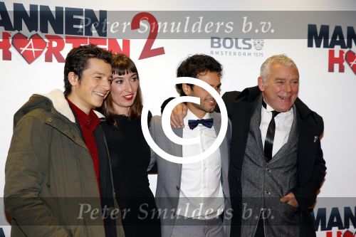 Amsterdam 14 december 2015
Premiere manneharten 2 in het nieuwe de la mar theater met als cast,
Barry Atsma Daan Schuurmans Jeroen Spitzenberger Fabian JansenMingus Dagelet Katja Herbers Hadewych Minis Jelka v Houten Liliana de Vries Maartje v d Wetering Barbara Sloesen Bo Maerten en Annick Boer.