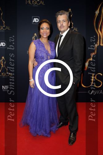 Utrecht 6 januari 2016
Uitreiking musical awards in het beatrixtheater. Nurlaila met man Muriel Wolda