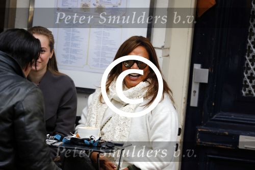 Amsterdam 9 januari 2016
Patty Brard op terras op de pc hooftstraat