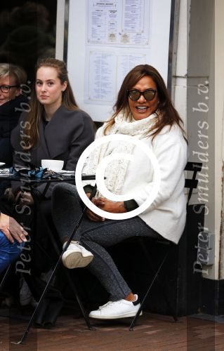 Amsterdam 9 januari 2016
Patty Brard op terras op de pc hooftstraat