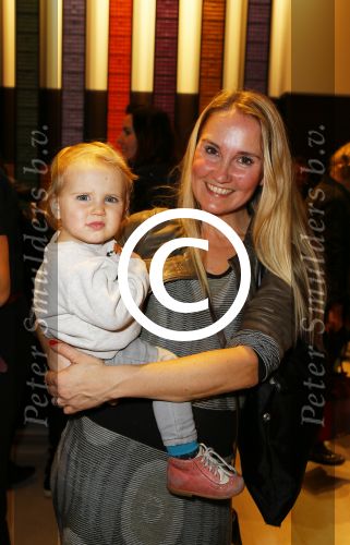 Amsterdam 3 december 2015
Opening nespresso boutique.
Peggy Vrijens met baby