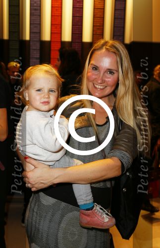 Amsterdam 3 december 2015
Opening nespresso boutique.
Peggy Vrijens met baby