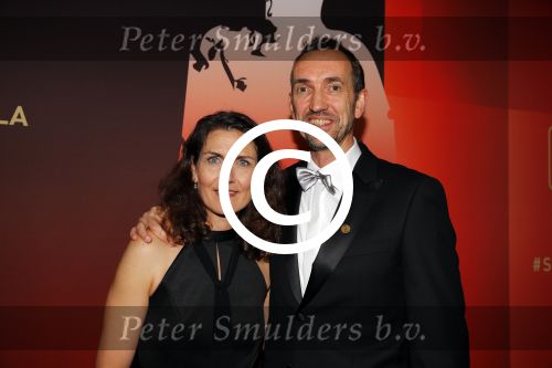 Amsterdam 15 december 2015
Sportgala/ sportverkiezing sportman en sportvrouw van het jaar in de Rai. Peter Blange met vrouw