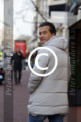 Amsterdam 13 januari 2016 
Zanger Quincy op de pc hooftstraat
