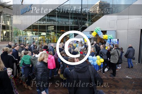 Amsterdam 10 januari 2016
Premiere race naar de maan in pathe arena.