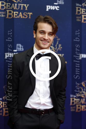 Scheveningen 13 december 2015
Premiere Beauty & the beast in het circustheater.
Ralf Mackenbach