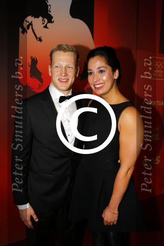 Amsterdam 15 december 2015
Sportgala/ sportverkiezing sportman en sportvrouw van het jaar in de Rai. 
Nederlands sportpresentatrice bij NOS Studio Sport. Ranomi Kromowidjojo met vriend Ferry Weertman