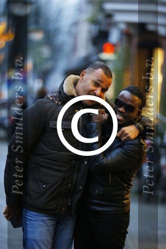 Amsterdam 4 januari 2016
Regilio Tuur ontmoet Ruud Gullit en Dirk Zeelenberg op de cornelis schuytstraat.