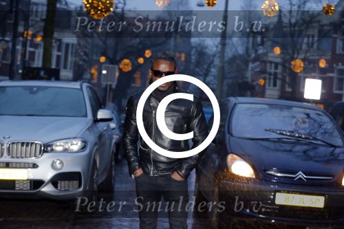 Amsterdam 4 januari 2016
Regilio Tuur ontmoet Ruud Gullit en Dirk Zeelenberg op de cornelis schuytstraat.