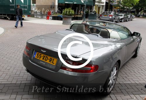 Amsterdam 7 juni 2012
Roland Kahn in zijn aston martin DB9 cabrio.
Peter Smulders bv