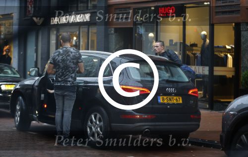Amsterdam 11 januari 2016
Ron Link met (een) vriend op de pc hooftstraat.