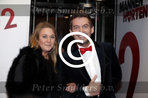 Amsterdam 14 december 2015
Premiere manneharten 2 in het nieuwe de la mar theater met als cast,
Barry Atsma Daan Schuurmans Jeroen Spitzenberger Fabian JansenMingus Dagelet Katja Herbers Hadewych Minis Jelka v Houten Liliana de Vries Maartje v d Wetering Barbara Sloesen Bo Maerten en Annick Boer. Ruben Nicolai met manager