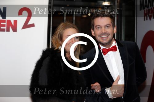 Amsterdam 14 december 2015
Premiere manneharten 2 in het nieuwe de la mar theater met als cast,
Barry Atsma Daan Schuurmans Jeroen Spitzenberger Fabian JansenMingus Dagelet Katja Herbers Hadewych Minis Jelka v Houten Liliana de Vries Maartje v d Wetering Barbara Sloesen Bo Maerten en Annick Boer. Ruben Nicolai met manager