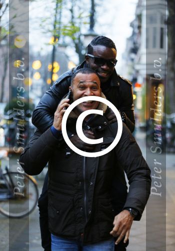 Amsterdam 4 januari 2016
Regilio Tuur ontmoet Ruud Gullit en Dirk Zeelenberg op de cornelis schuytstraat.
