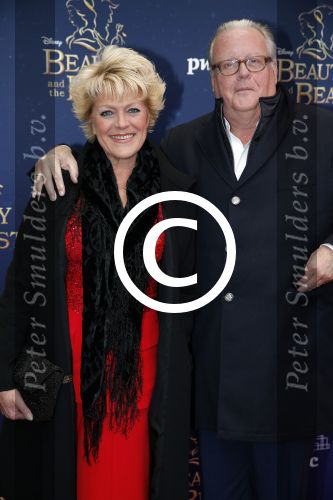 Scheveningen 13 december 2015
Premiere Beauty & the beast in het circustheater.
Simone Kleinsma met Guus Verstraete