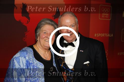 Amsterdam 15 december 2015
Sportgala/ sportverkiezing sportman en sportvrouw van het jaar in de Rai. Ronnie Tober en Sjoukje Dijkstra