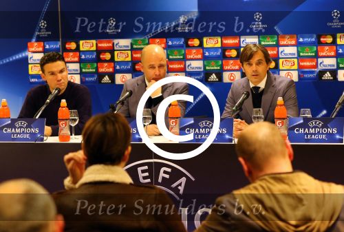Eindhoven, 8 December 2015
laatste poulewedstrijd PSV-CSKA Moskou, eidnsatnd 2-1
PSV door naar de 1/8 finale
Thijs Slegers en Phillip Cocu