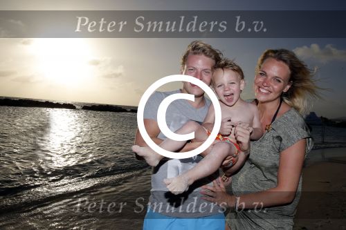 Curacao 31 december 2015
Thomas Berge met Myrthe Milius en hun zoon Jack op Curacao.