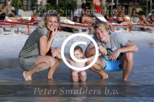 Curacao 31 december 2015
Thomas Berge met Myrthe Milius en hun zoon Jack op Curacao.