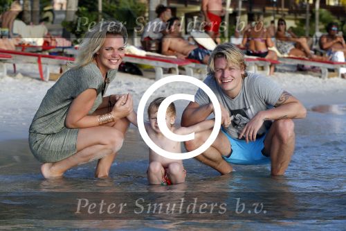 Curacao 31 december 2015
Thomas Berge met Myrthe Milius en hun zoon Jack op Curacao.