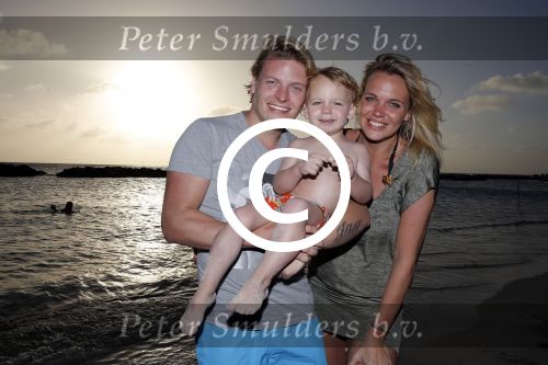 Curacao 31 december 2015
Thomas Berge met Myrthe Milius en hun zoon Jack op Curacao.