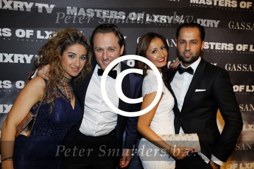 Amsterdam 10 december 2015
Openingsavond VIP van de luxury fair in de RAI.
Een vriend van Thomas Berge met vrienden