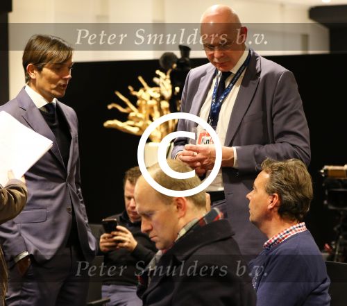 Eindhoven, 8 December 2015
laatste poulewedstrijd PSV-CSKA Moskou, eidnsatnd 2-1
PSV door naar de 1/8 finale
Toon Gerbrands Valentijn Driessen Phillip Cocu
