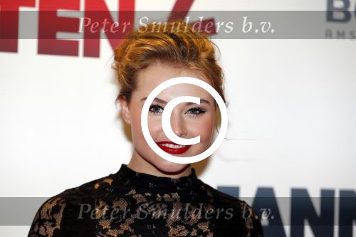 Amsterdam 14 december 2015
Premiere manneharten 2 in het nieuwe de la mar theater met als cast,
Barry Atsma Daan Schuurmans Jeroen Spitzenberger Fabian JansenMingus Dagelet Katja Herbers Hadewych Minis Jelka v Houten Liliana de Vries Maartje v d Wetering Barbara Sloesen Bo Maerten en Annick Boer. Lennart Timmerman met Vajen v d Bosch