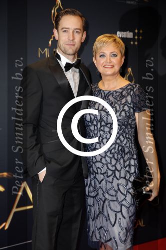 Utrecht 6 januari 2016
Uitreiking musical awards in het beatrixtheater. Vera Mann met een kennis