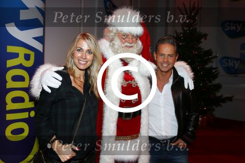Hilversum 7 december 2015
Event Sky radio met kerstboom. De olgende bn ers doe mee.
 Xander de BuisonjÃ© & Sharon Doorson (dance4life), Barry Atsma (Diabetes Fonds) & Do (Stichting DON), Mari van de Ven & Dyanne Beekman (Hartstichting), Beau Schneider & Ruud Feltkamp (KWF Kankerbestrijding), Roel van Velzen & Roos MoggrÃ© (MasterPeace), Anouk Smulders & ManuÃ«la Kemp (Ruby and Rose), Ellen ten Damme & Henk Schiffmacher (Stichting Vluchteling), Bartho Braat & Lone van Roosendaal (Trombosestichting) en Danny de Munk & Vivian Reijs (Voedselbanken Nederland).
Vakjury
De vakjury bestaat dit jaar uit voorzitter Nance Coolen (presentatrice en winnares van CTFC 2014), Fred van Leer (kledingstylist en presentator) en Pascal Koeleman (ondernemer en jurylid van SBS 6\' Hollands Beste Bloemstylis
