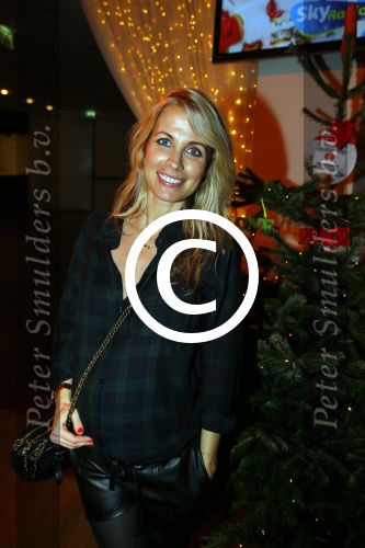 Hilversum 7 december 2015
Event Sky radio met kerstboom. De olgende bn ers doe mee.
 Xander de BuisonjÃ© & Sharon Doorson (dance4life), Barry Atsma (Diabetes Fonds) & Do (Stichting DON), Mari van de Ven & Dyanne Beekman (Hartstichting), Beau Schneider & Ruud Feltkamp (KWF Kankerbestrijding), Roel van Velzen & Roos MoggrÃ© (MasterPeace), Anouk Smulders & ManuÃ«la Kemp (Ruby and Rose), Ellen ten Damme & Henk Schiffmacher (Stichting Vluchteling), Bartho Braat & Lone van Roosendaal (Trombosestichting) en Danny de Munk & Vivian Reijs (Voedselbanken Nederland).
Vakjury
De vakjury bestaat dit jaar uit voorzitter Nance Coolen (presentatrice en winnares van CTFC 2014), Fred van Leer (kledingstylist en presentator) en Pascal Koeleman (ondernemer en jurylid van SBS 6\' Hollands Beste Bloemstylis