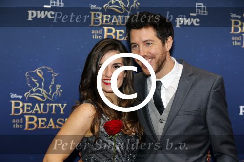 Scheveningen 13 december 2015
Premiere Beauty & the beast in het circustheater.
William Spaaij met Rosa daSilva