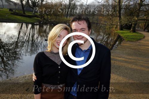 Amsterdam 15 december 2015 
Musical lunch tbv musical awards bij vondelpark CS. Roos van Erkel en partner Xander van Vledder