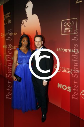 Amsterdam 21 december 2016
Sportman en sportvrouw van het jaar verkiezing tijdens het sportgala in de RAI.
Annicka v Emden en partner