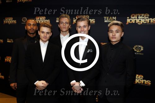 Amsterdam 19 december 2016 
Premiere onze Jongens in Tuschinski. B Brave fans