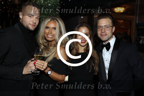 Amsterdam 22 december 2016
Premiere wereld kerstcircus in Carre. Elisa v d Meyden met haar vader Henk en moeder Monica Strotman