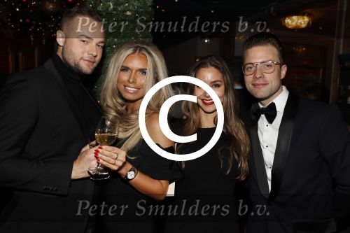 Amsterdam 22 december 2016
Premiere wereld kerstcircus in Carre. Elisa v d Meyden met haar vader Henk en moeder Monica Strotman